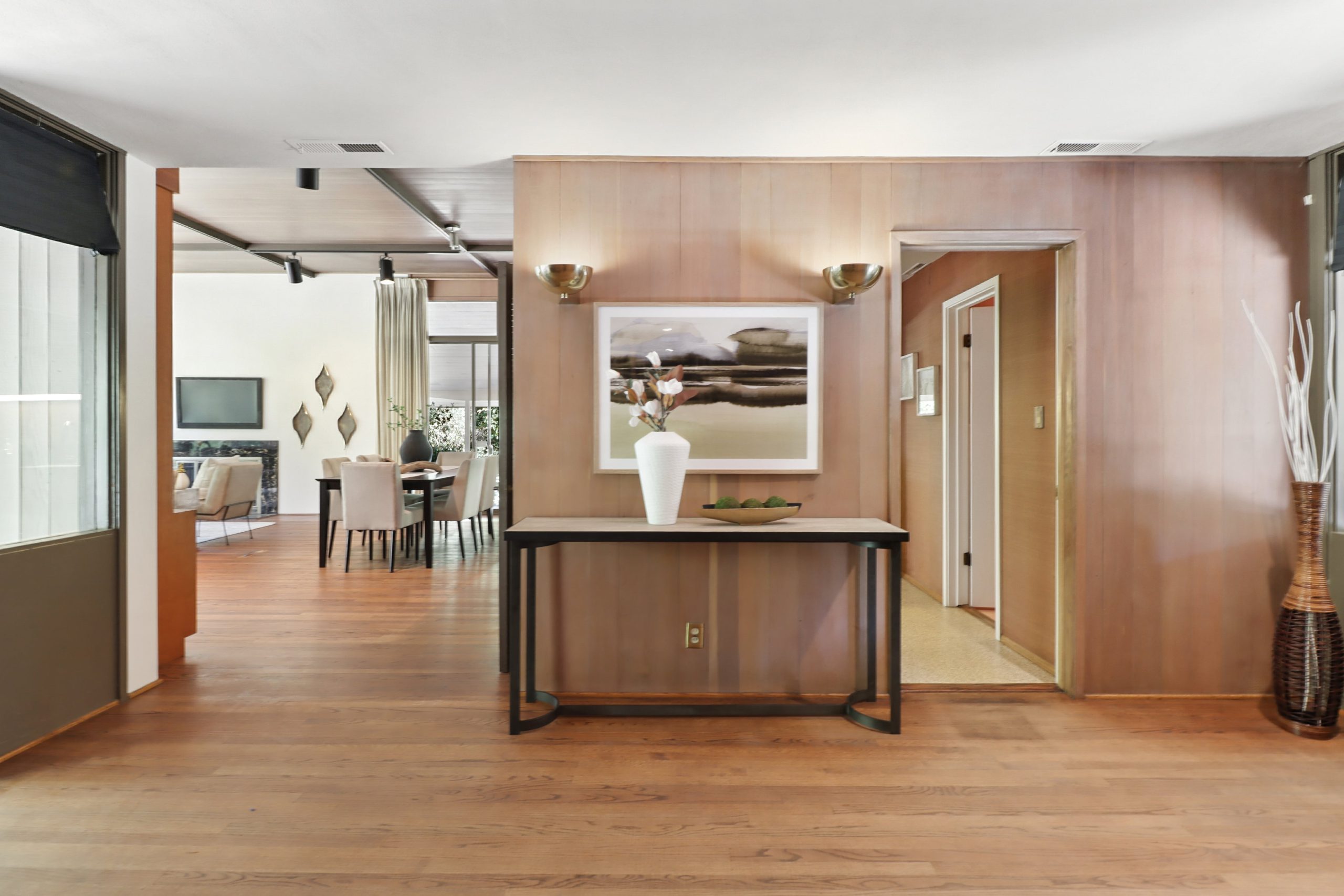 Barberry Ln, Sacramento - Premiere Home Staging & Design