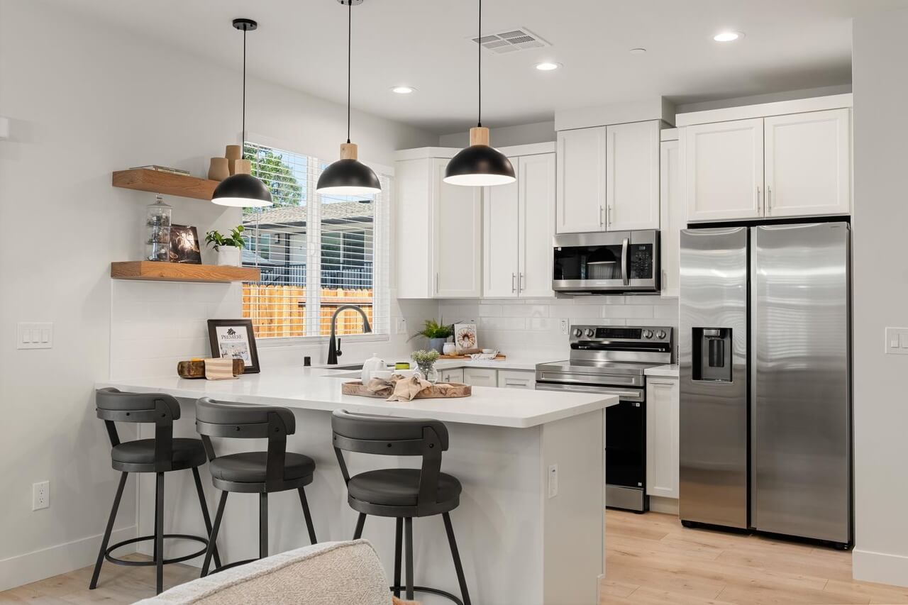 D St, Roseville - Premiere Home Staging & Design