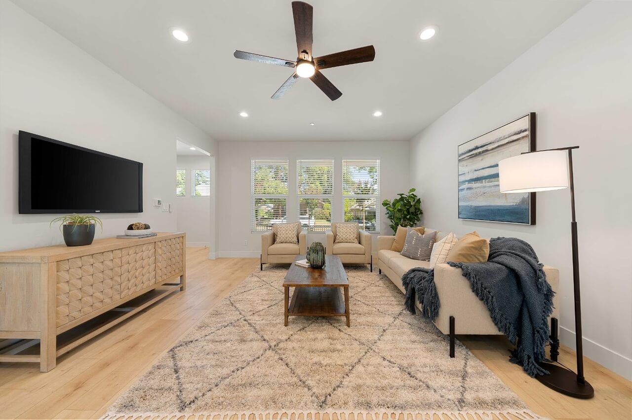 D St, Roseville - Premiere Home Staging & Design