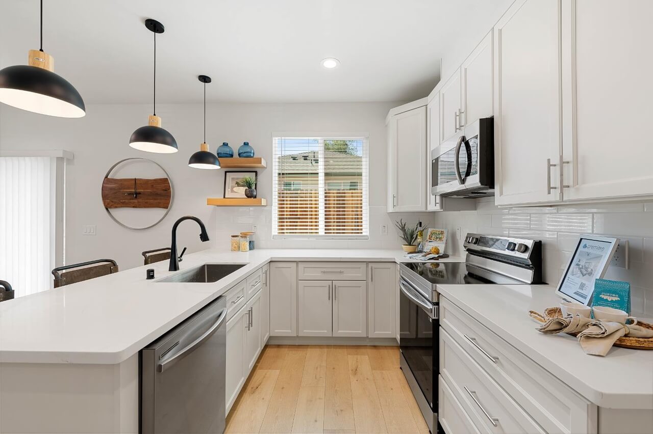 D St, Roseville - Premiere Home Staging & Design