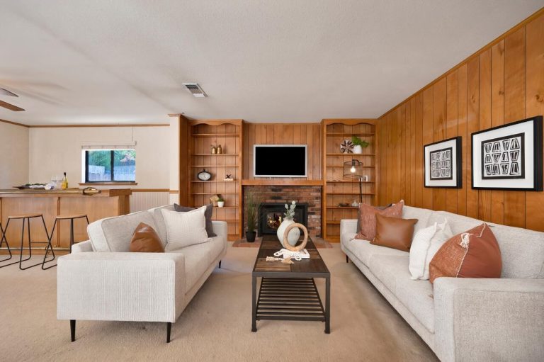 La Cumbra Cir, El Dorado Hills - Premiere Home Staging & Design
