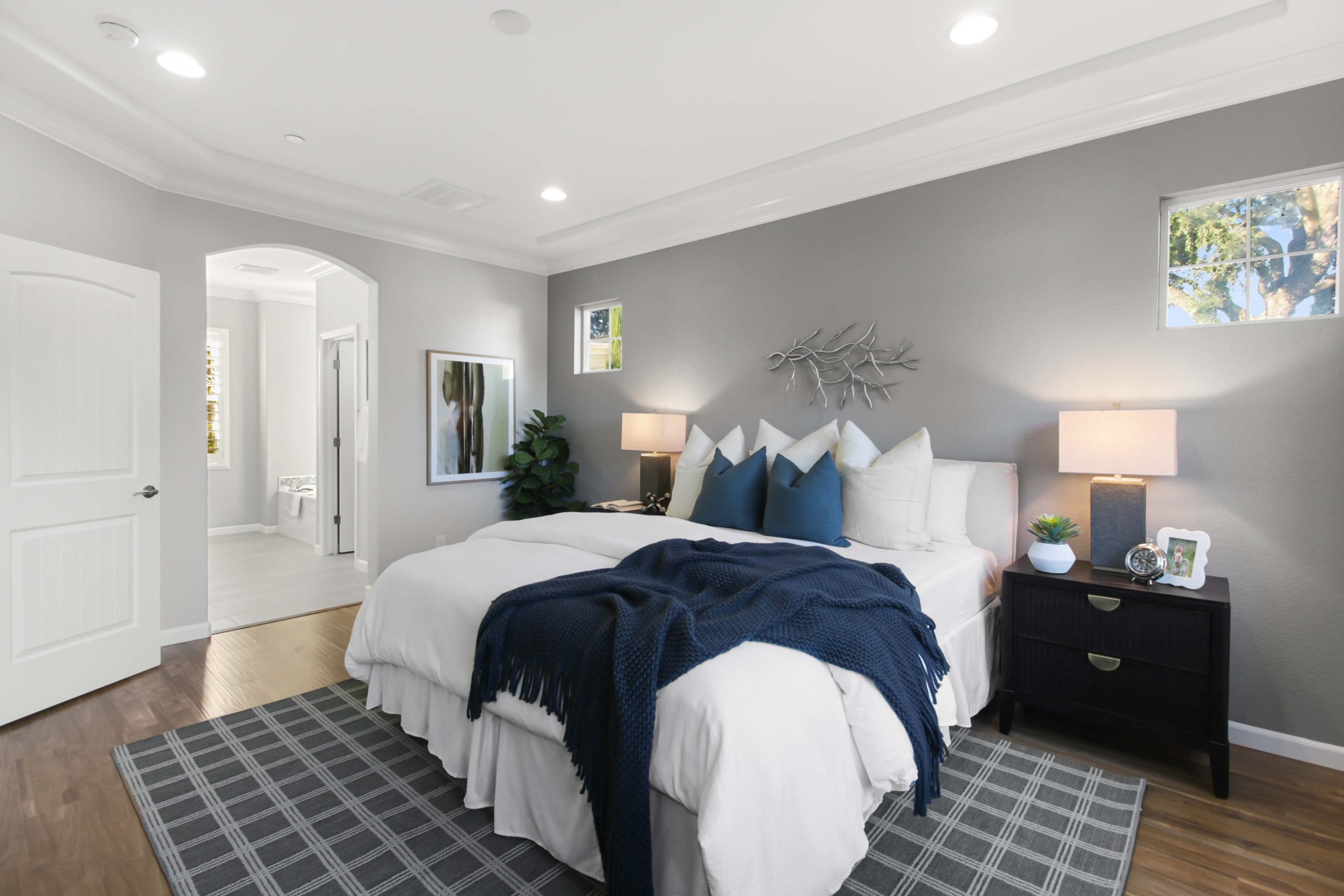 Little Isle Ln, Sacramento - Premiere Home Staging & Design