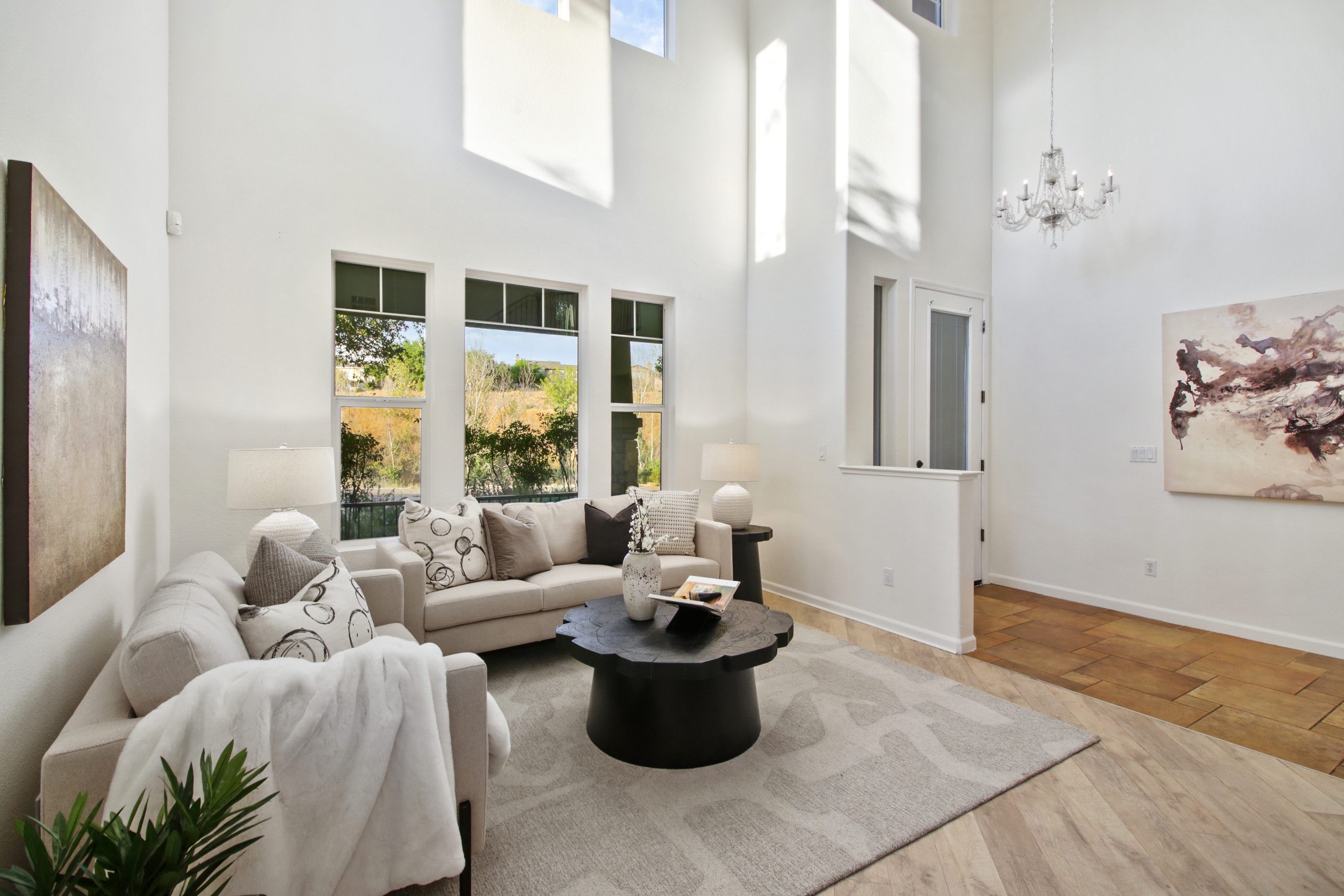 Muratura Way, El Dorado Hills - Premiere Home Staging & Design