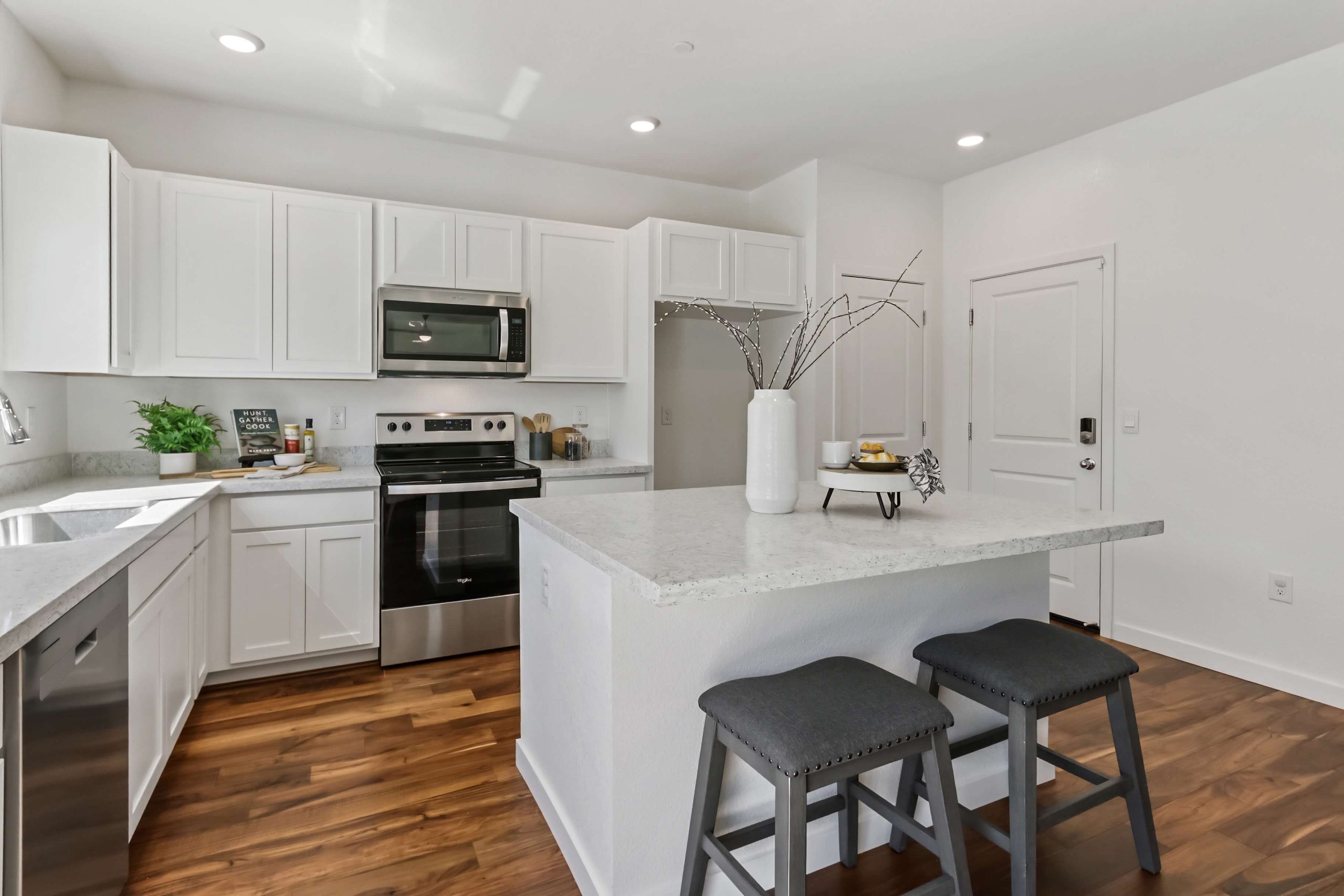 Stratham Way, Elk Grove - Premiere Home Staging & Design