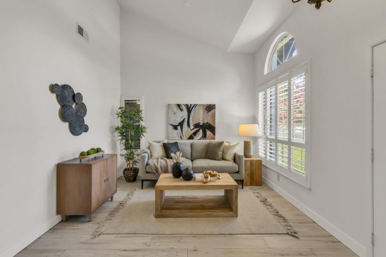 Thoroughbred Way, Elk Grove - Premiere Home Staging & Design
