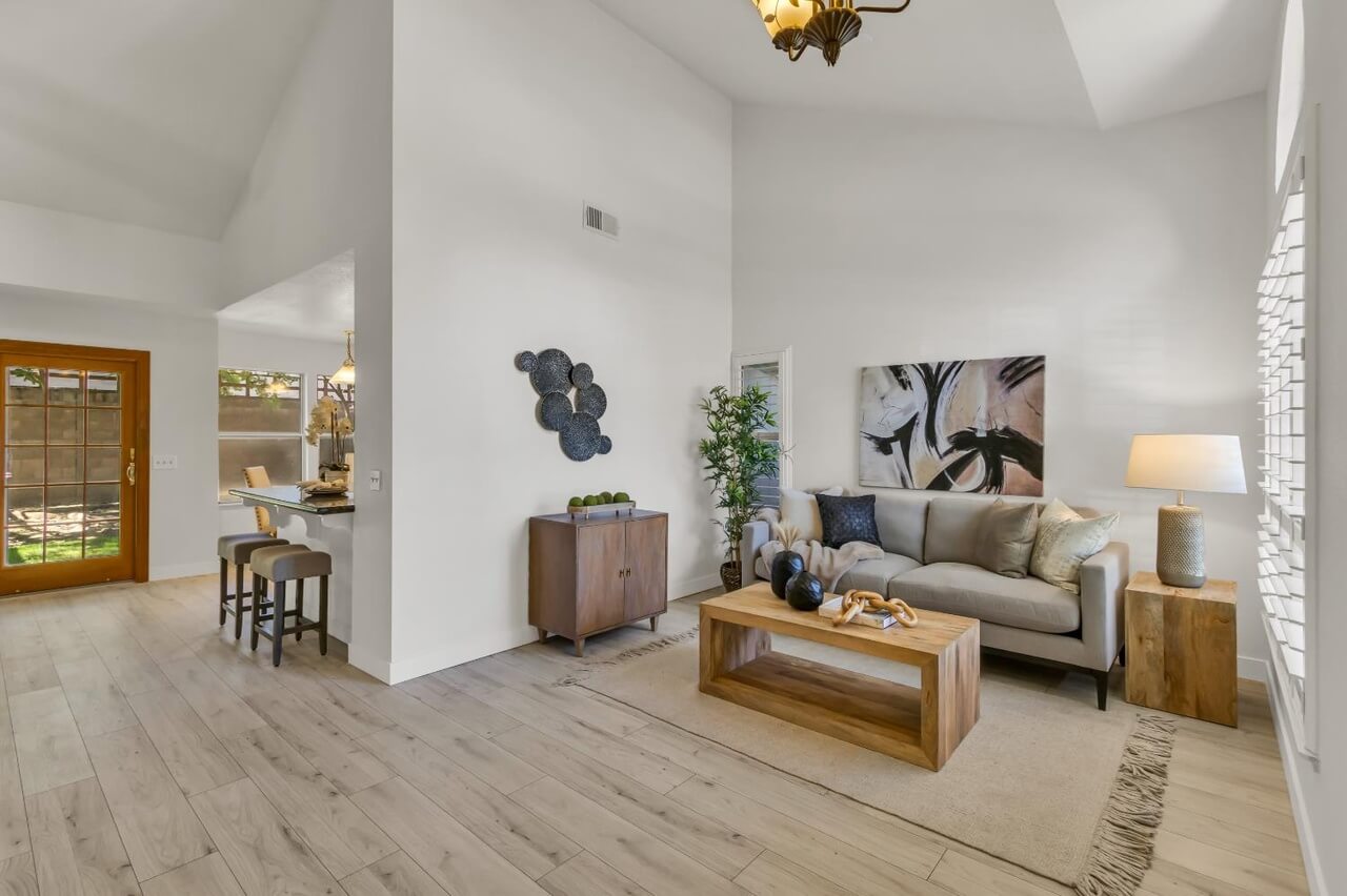 Thoroughbred Way, Elk Grove - Premiere Home Staging & Design