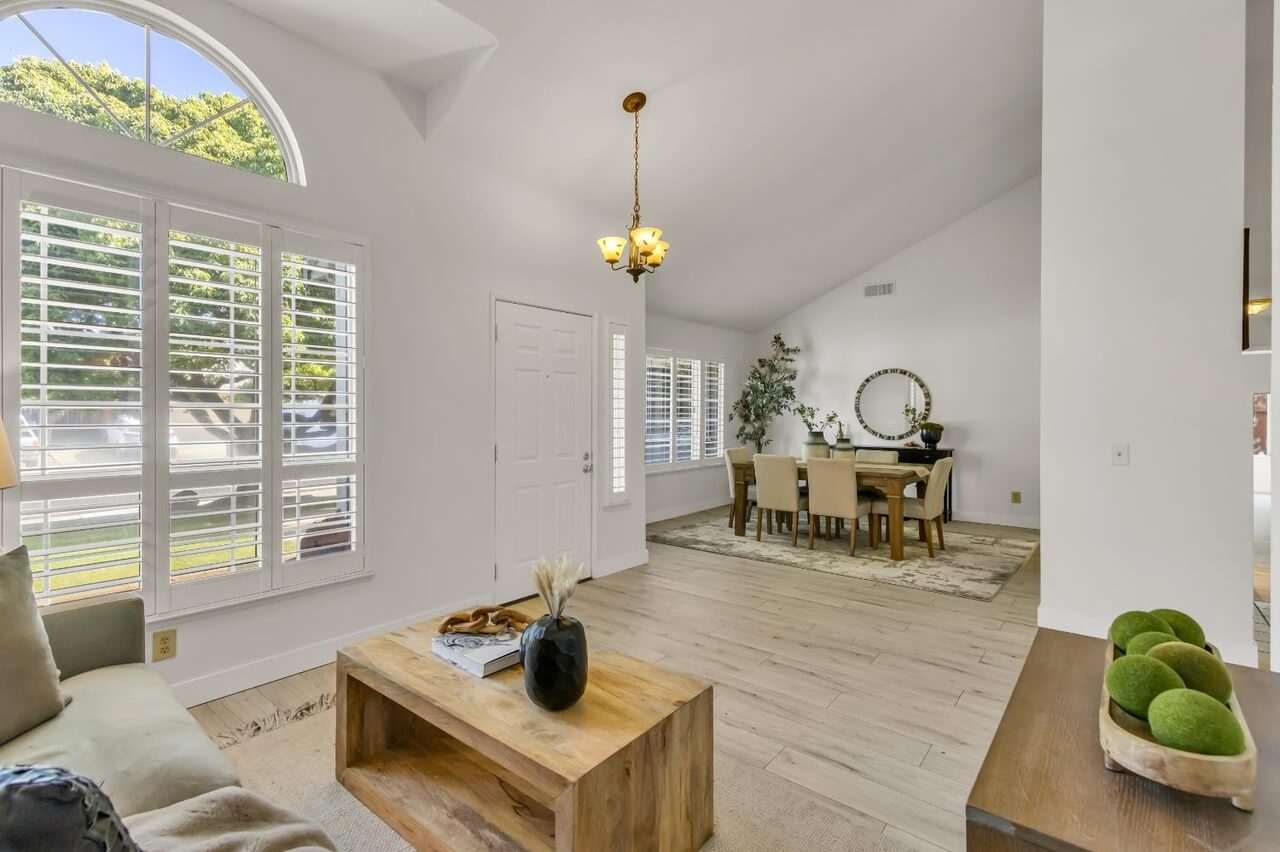 Thoroughbred Way, Elk Grove - Premiere Home Staging & Design