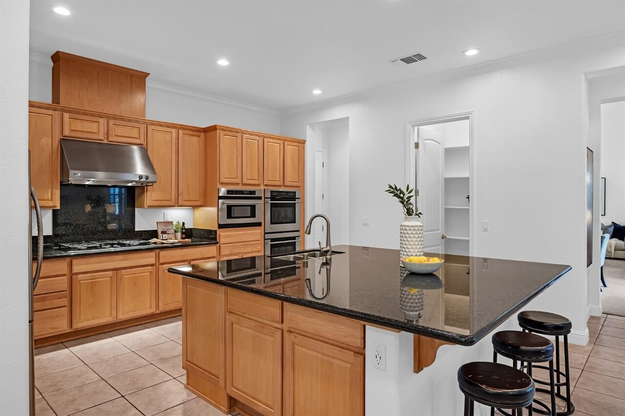 Village Green Dr, El Dorado Hills - Premiere Home Staging & Design