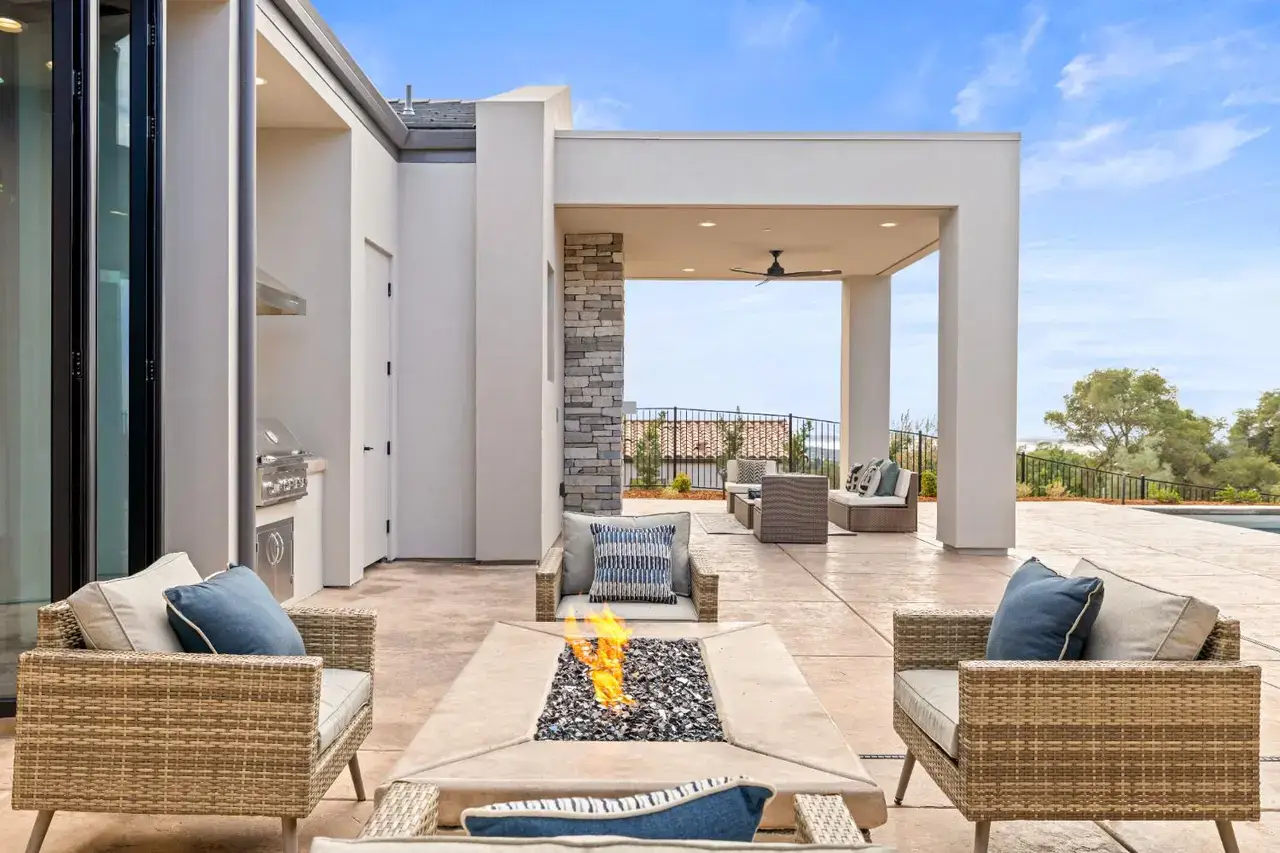 Western Sierra Way, El Dorado Hills - Premiere Home Staging & Design
