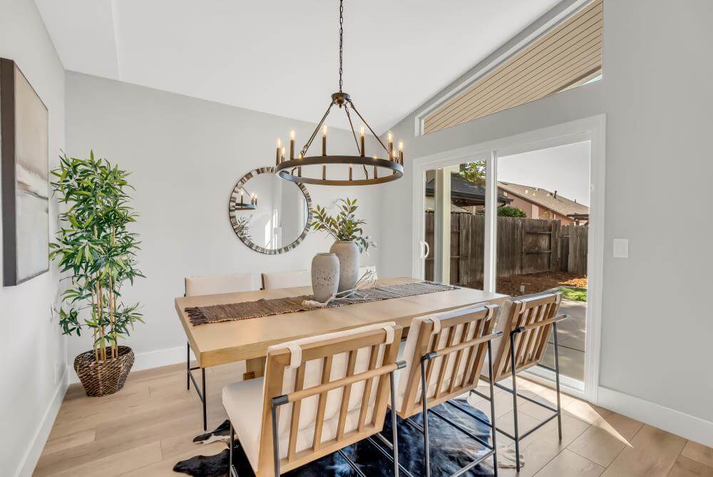 Pinedale Ave, Sacramento - Premiere Home Staging & Design