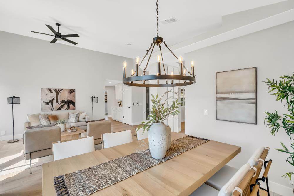 Pinedale Ave, Sacramento - Premiere Home Staging & Design