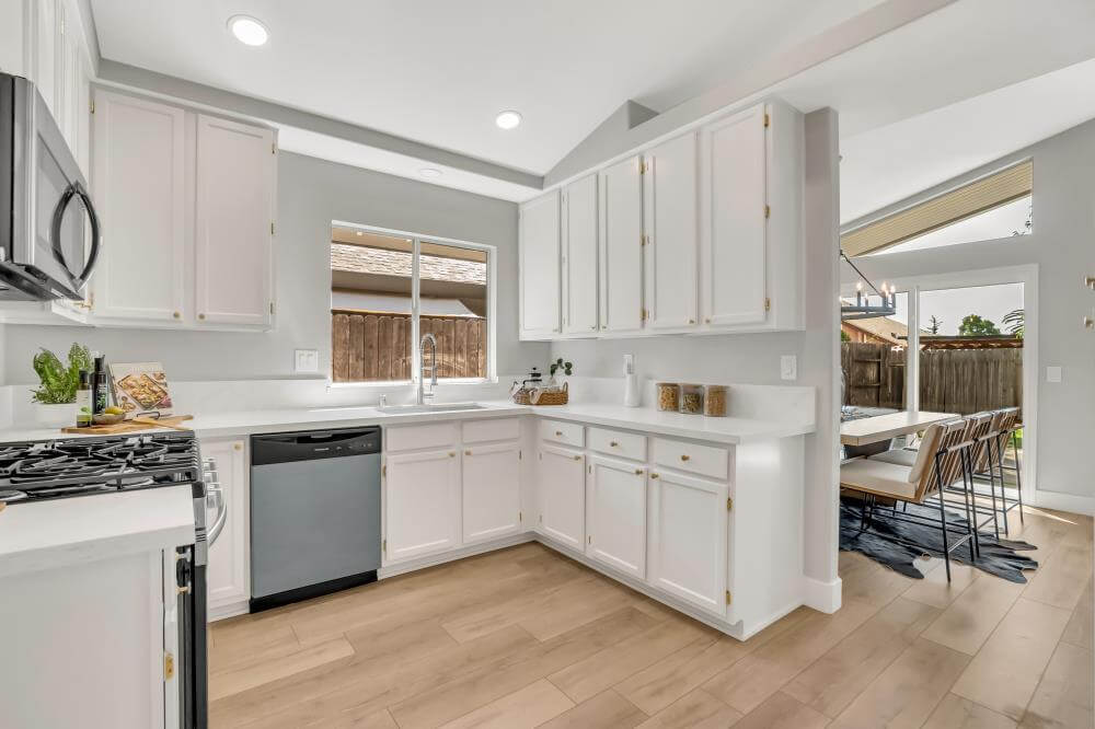 Pinedale Ave, Sacramento - Premiere Home Staging & Design