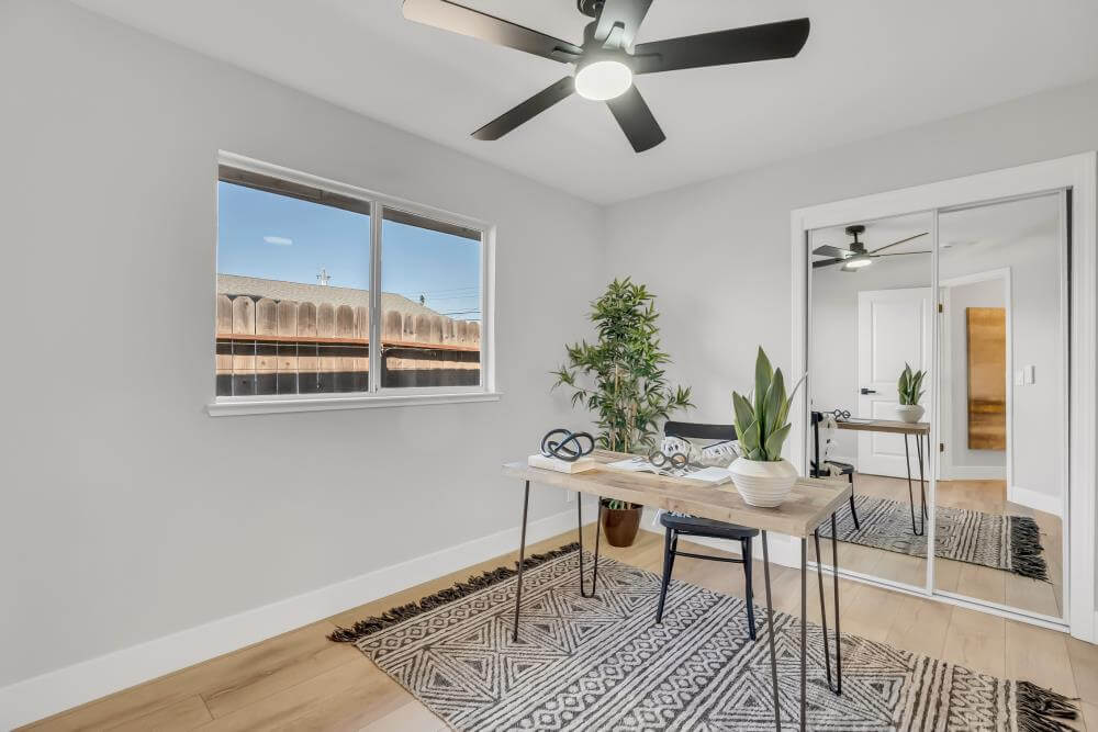 Pinedale Ave, Sacramento - Premiere Home Staging & Design