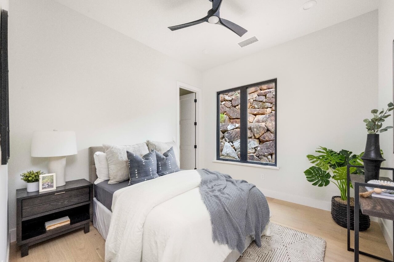 Grand Knoll Dr, Meadow Vista - Premiere Home Staging & Design