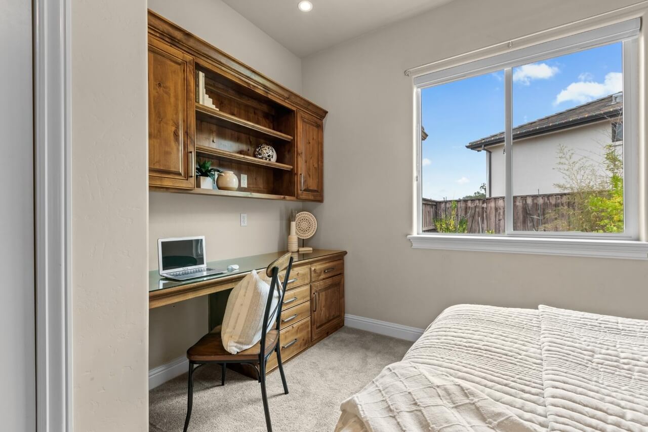 Russel Dr, Folsom - Premiere Home Staging & Design