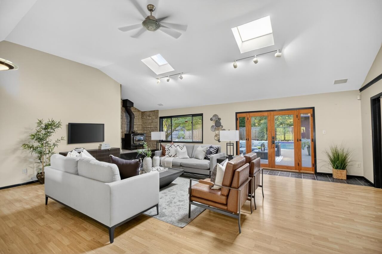 Appollo Way, Sacramento - Premiere Home Staging & Design