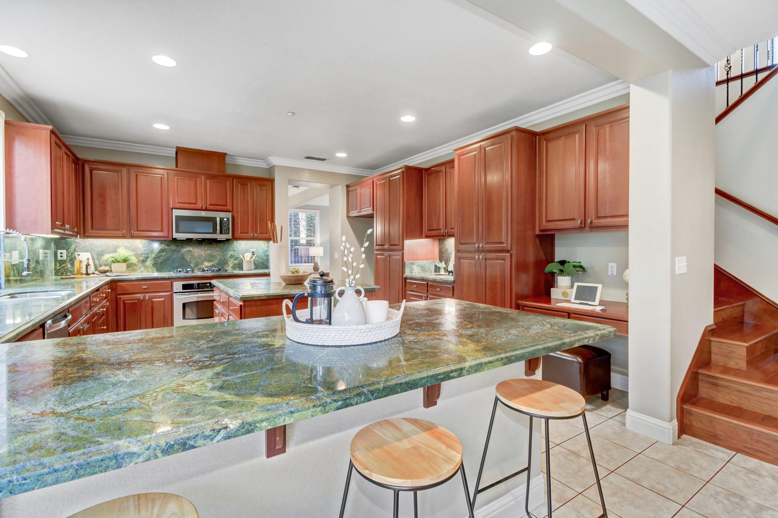 Galaxy Ln, Rocklin - Premiere Home Staging & Design