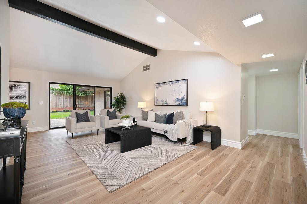 Green Ravine Ln, Fair Oaks - Premiere Home Staging & Design