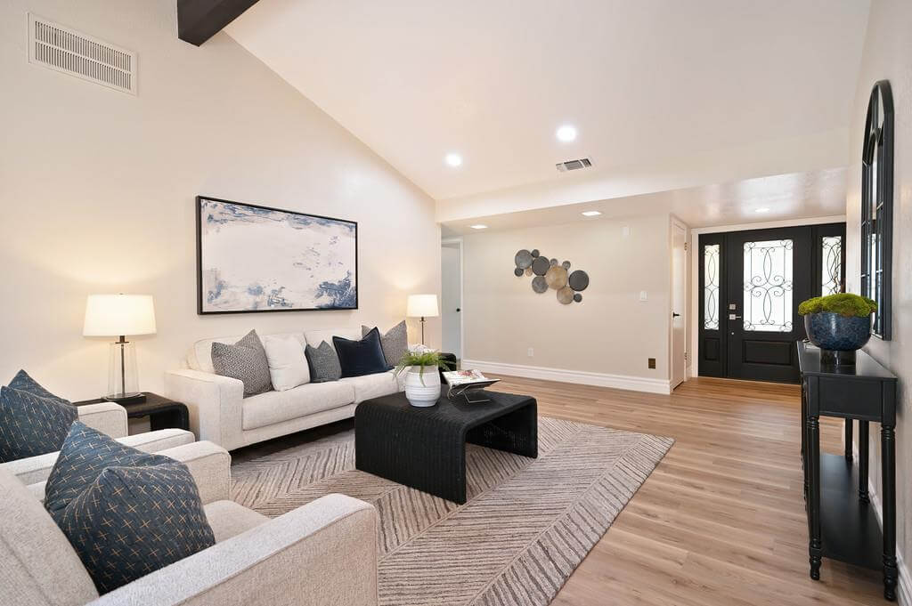 Green Ravine Ln, Fair Oaks - Premiere Home Staging & Design