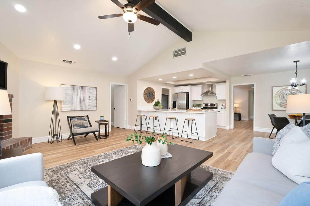 Green Ravine Ln, Fair Oaks - Premiere Home Staging & Design