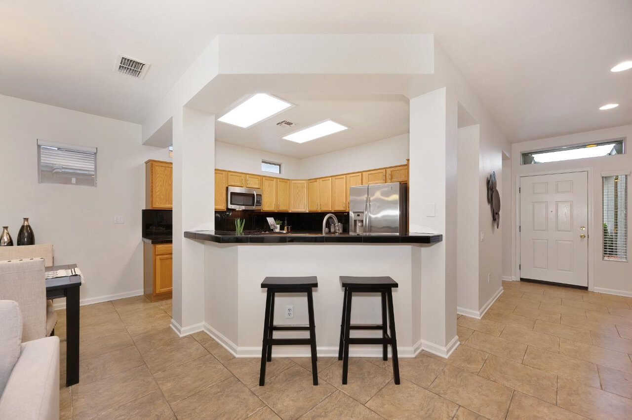 Starview Ln, Lincoln - Premiere Home Staging & Design