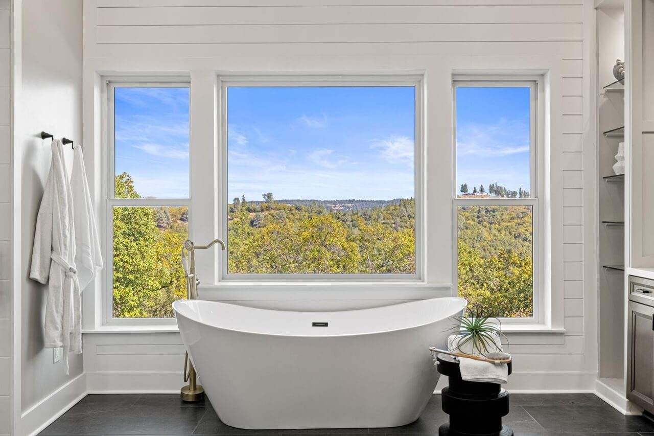 Surrey Junction Ln, Sutter Creek - Premiere Home Staging & Design