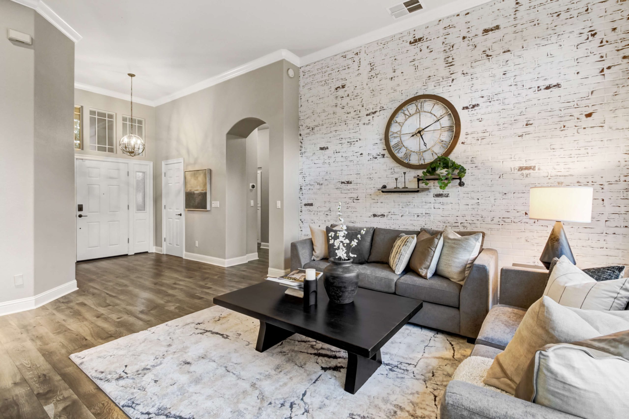 Heritage Dr, Roseville - Premiere Home Staging & Design