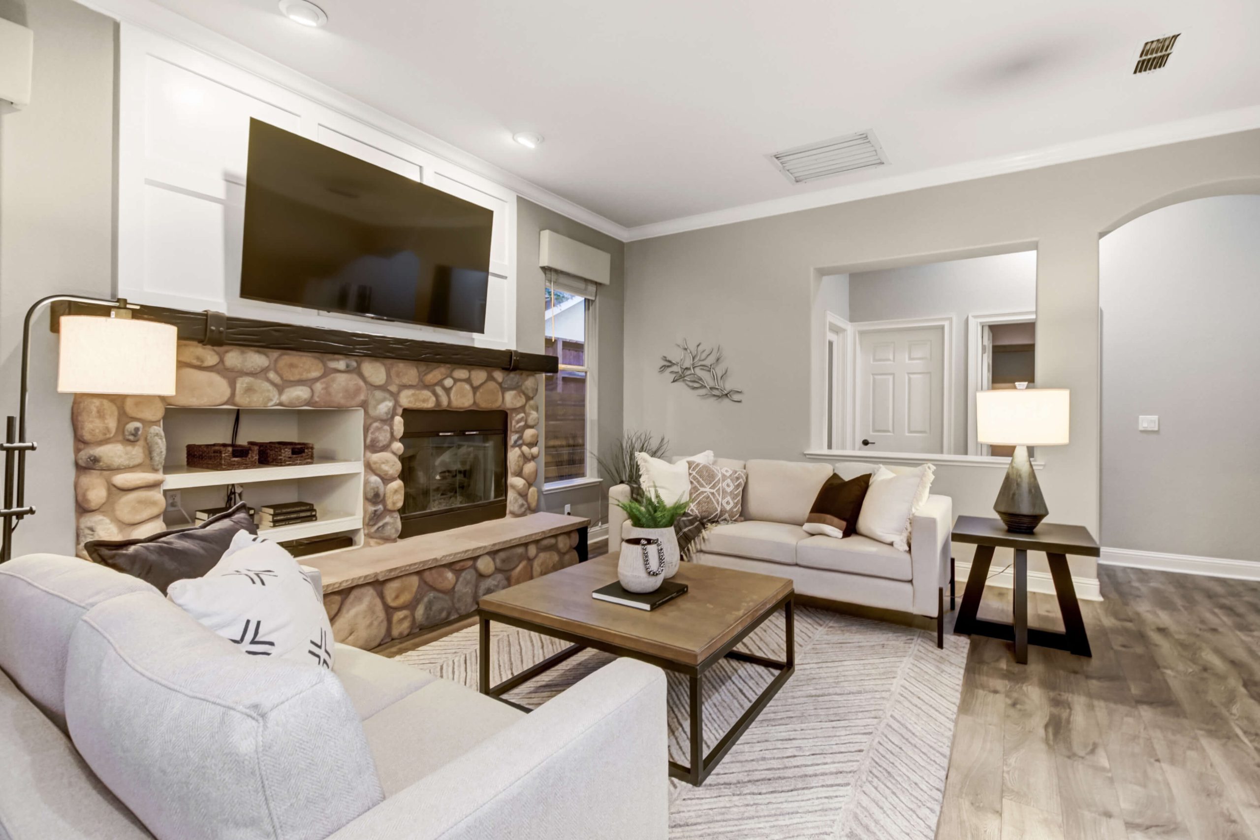 Heritage Dr, Roseville - Premiere Home Staging & Design