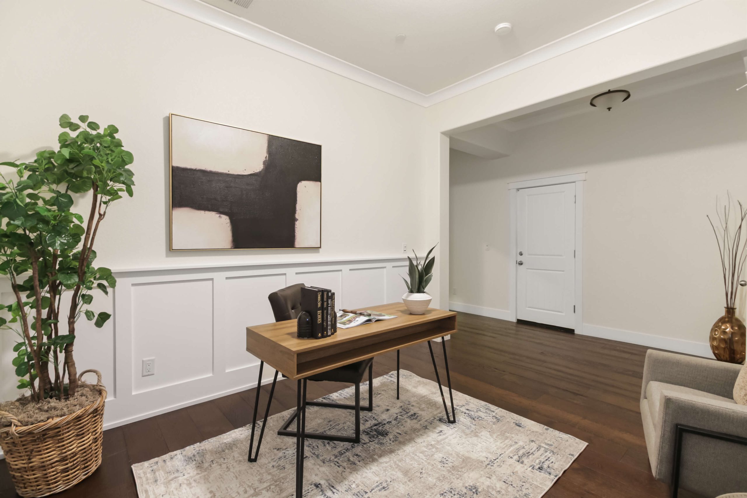 Oak Trail Way, Roseville - Premiere Home Staging & Design