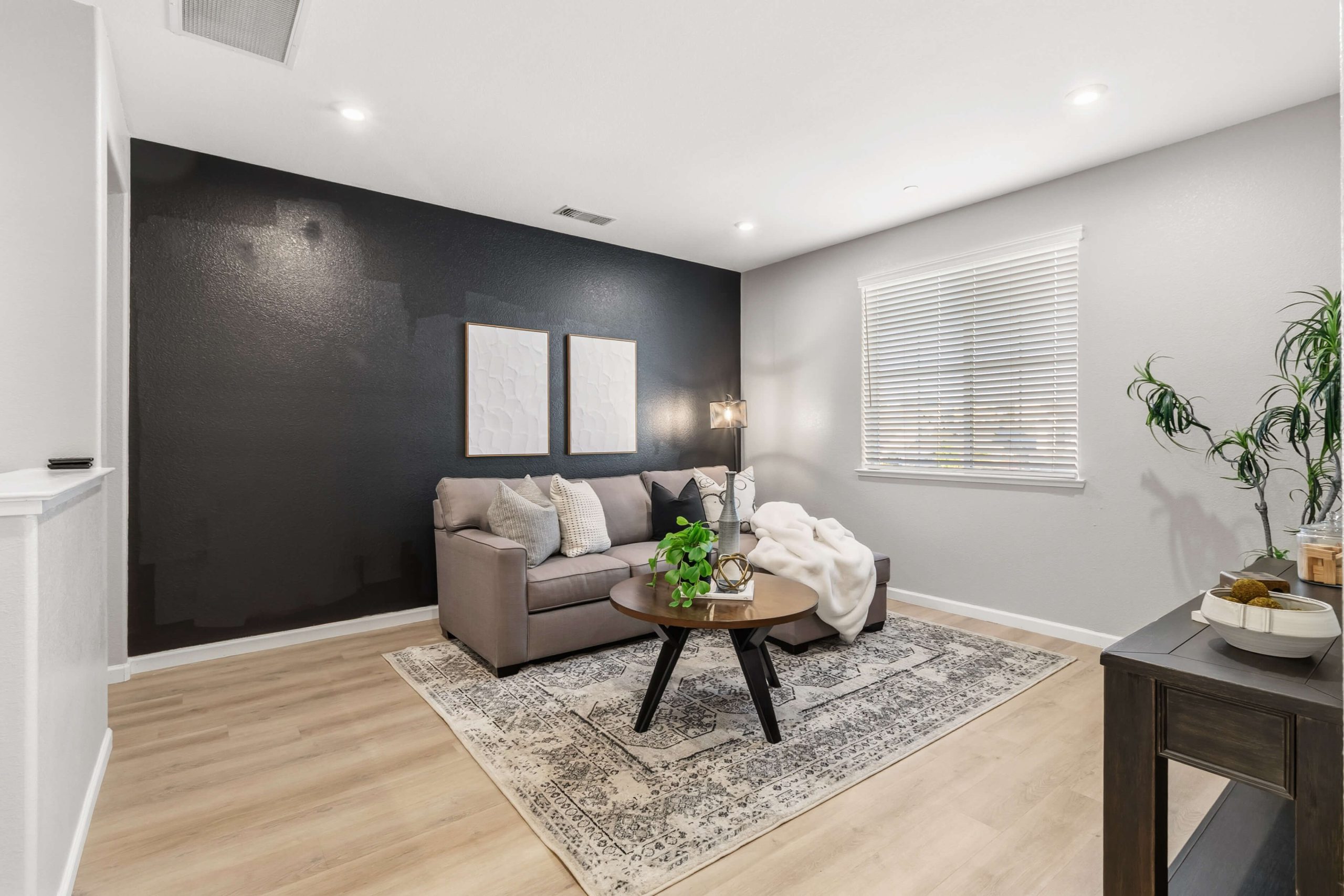 Aldridge Ravine Ct, Folsom - Premiere Home Staging & Design