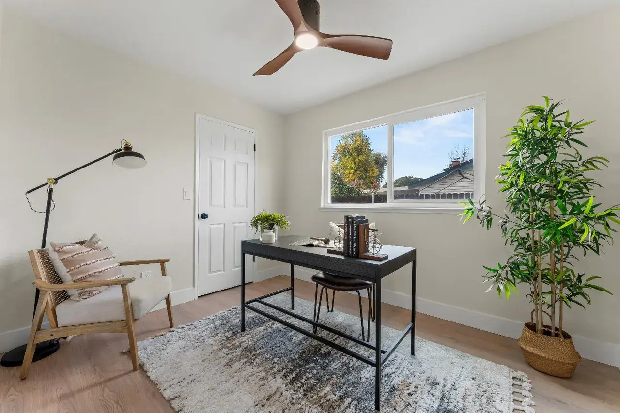 Angelo Dr, Loomis - Premiere Home Staging & Design