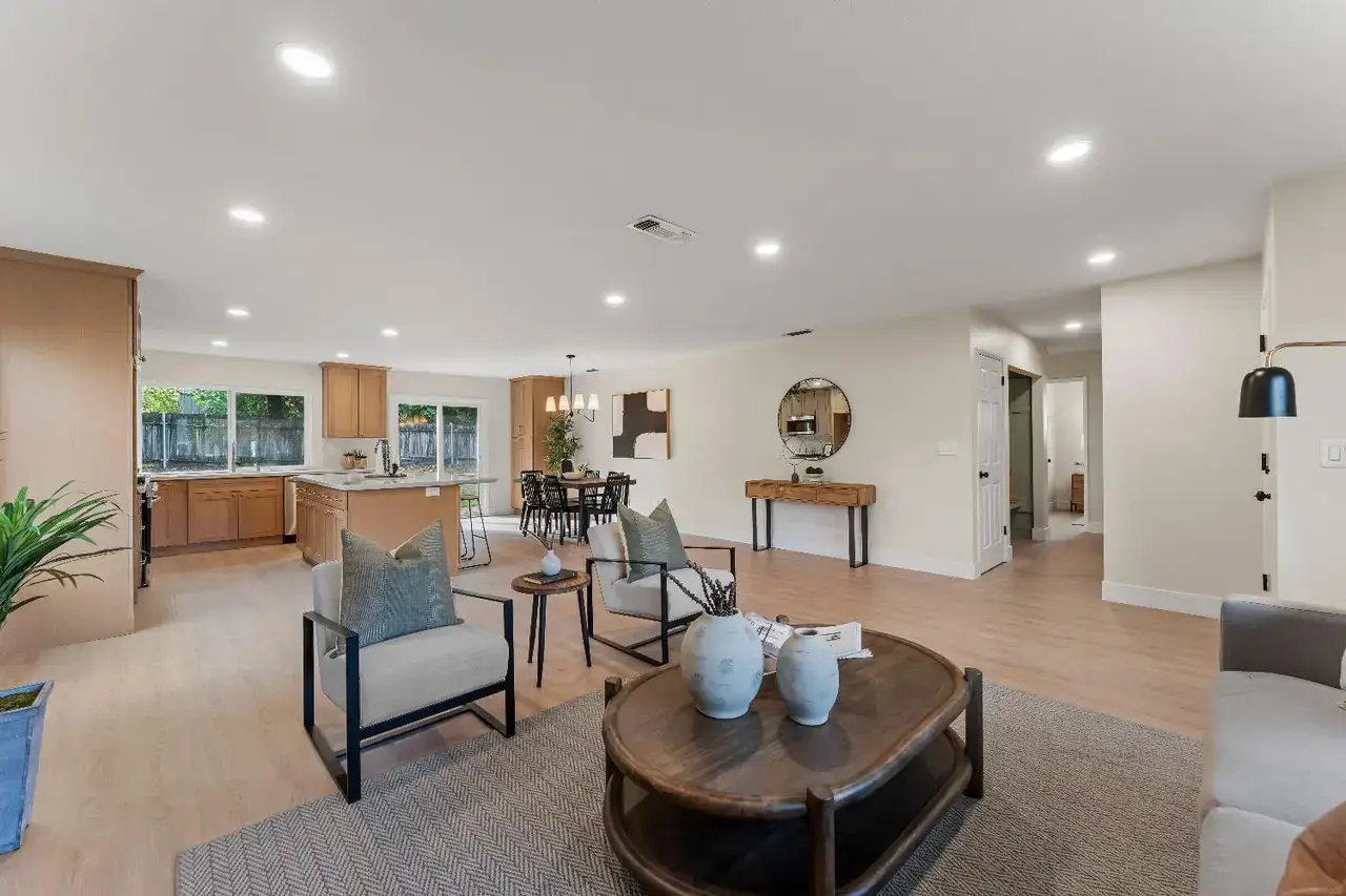 Angelo Dr, Loomis - Premiere Home Staging & Design