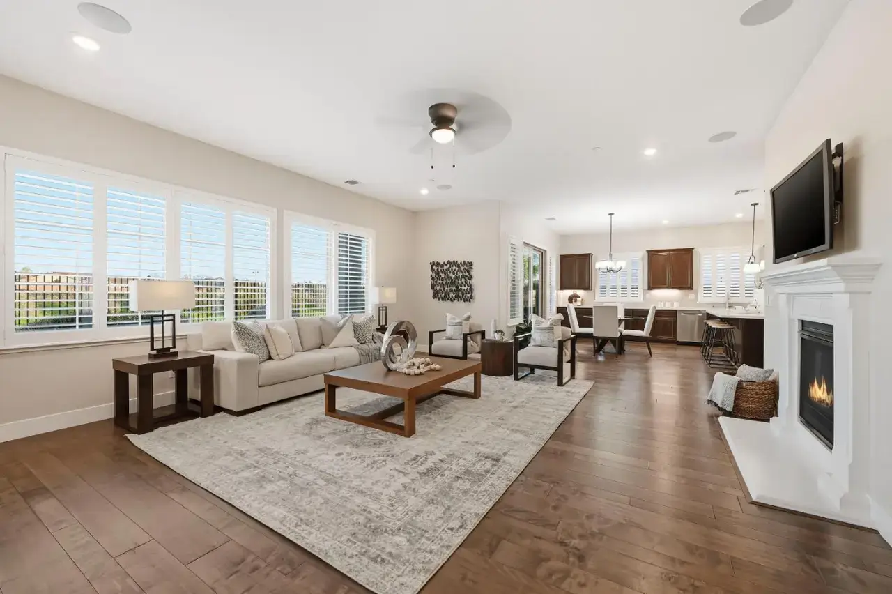 Dusty Stone Loop, Rocklin - Premiere Home Staging & Design