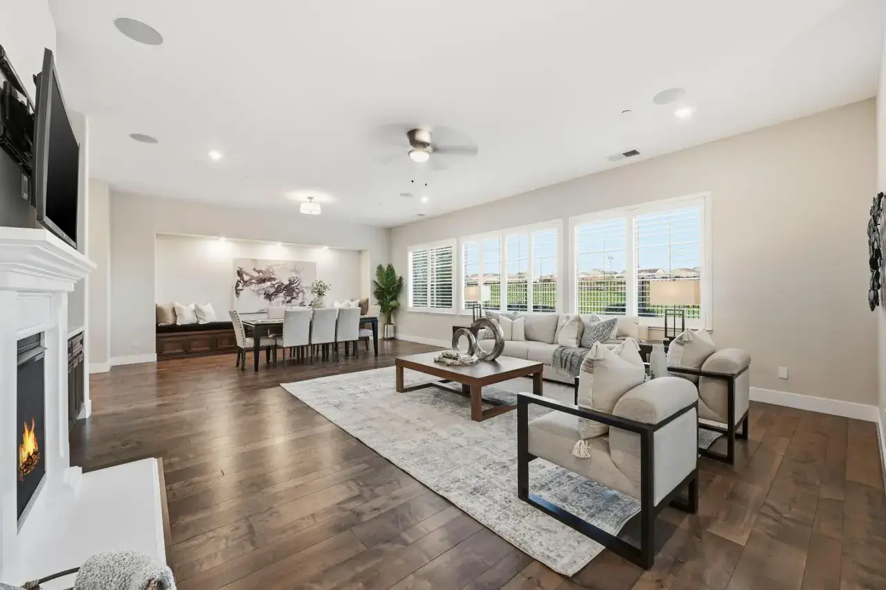 Dusty Stone Loop, Rocklin - Premiere Home Staging & Design