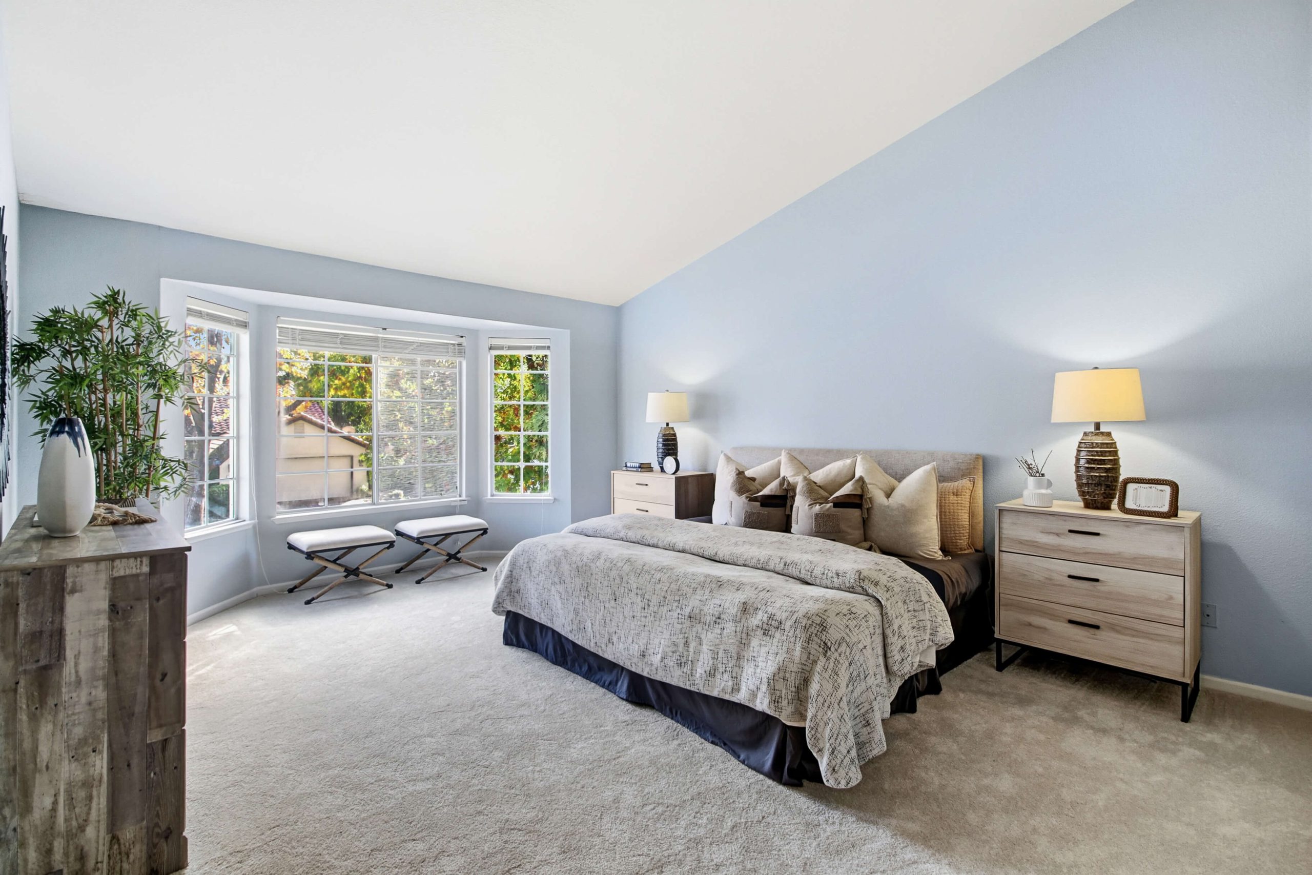 Orange Blossom Cir, Folsom - Premiere Home Staging & Design