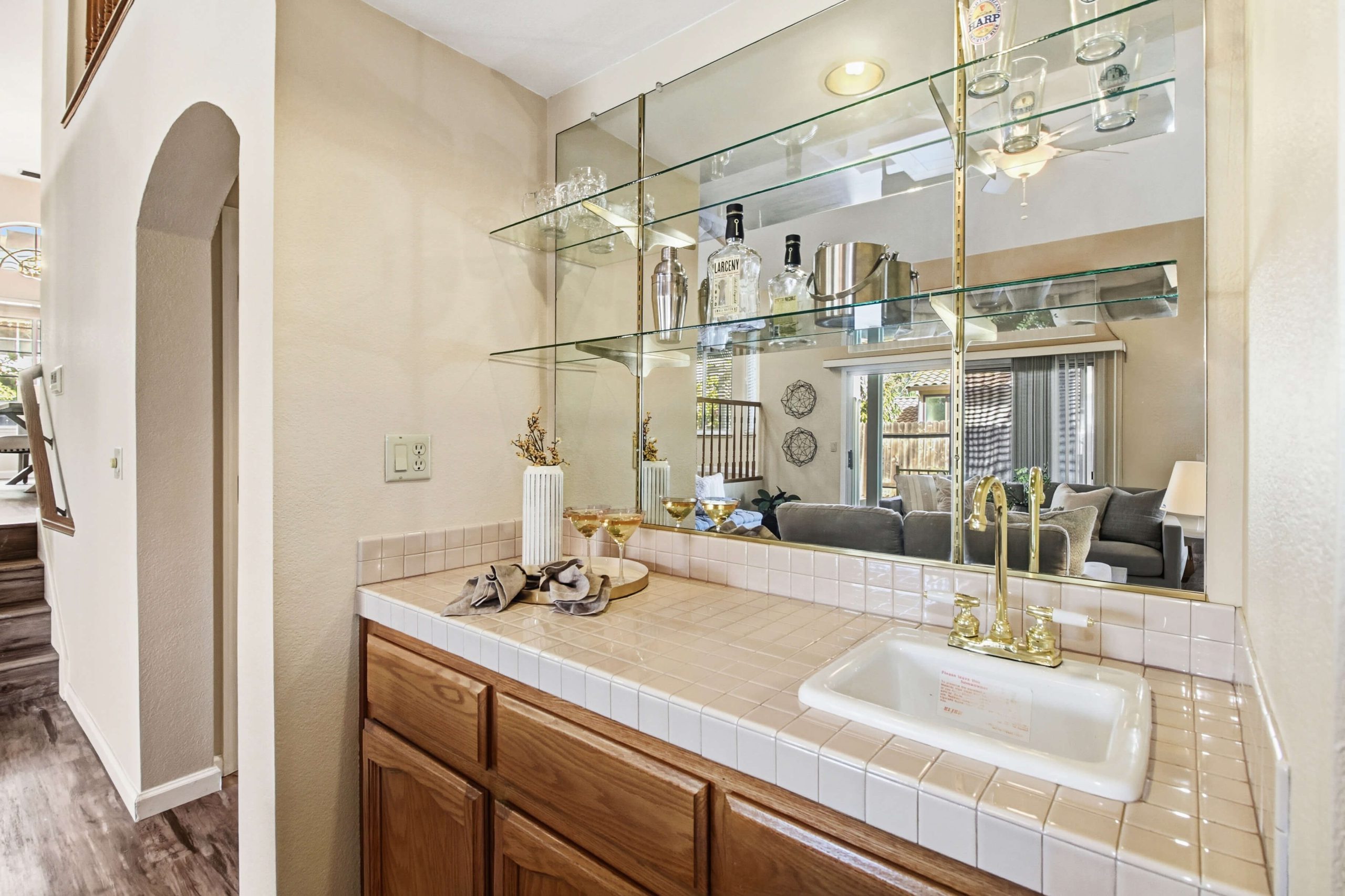 Orange Blossom Cir, Folsom - Premiere Home Staging & Design