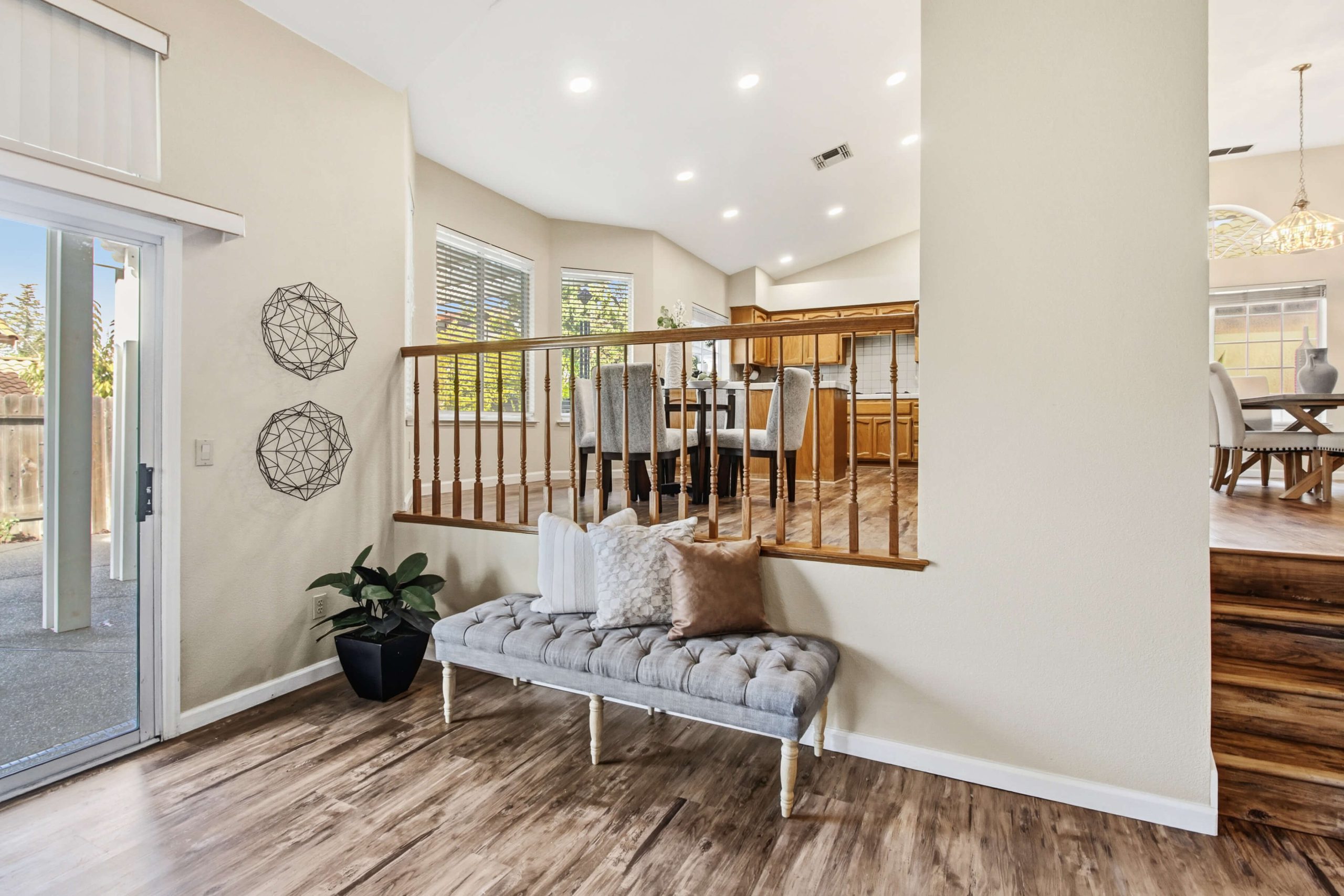 Orange Blossom Cir, Folsom - Premiere Home Staging & Design