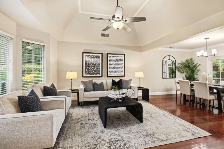 Prestwick Dr, Roseville - Premiere Home Staging & Design