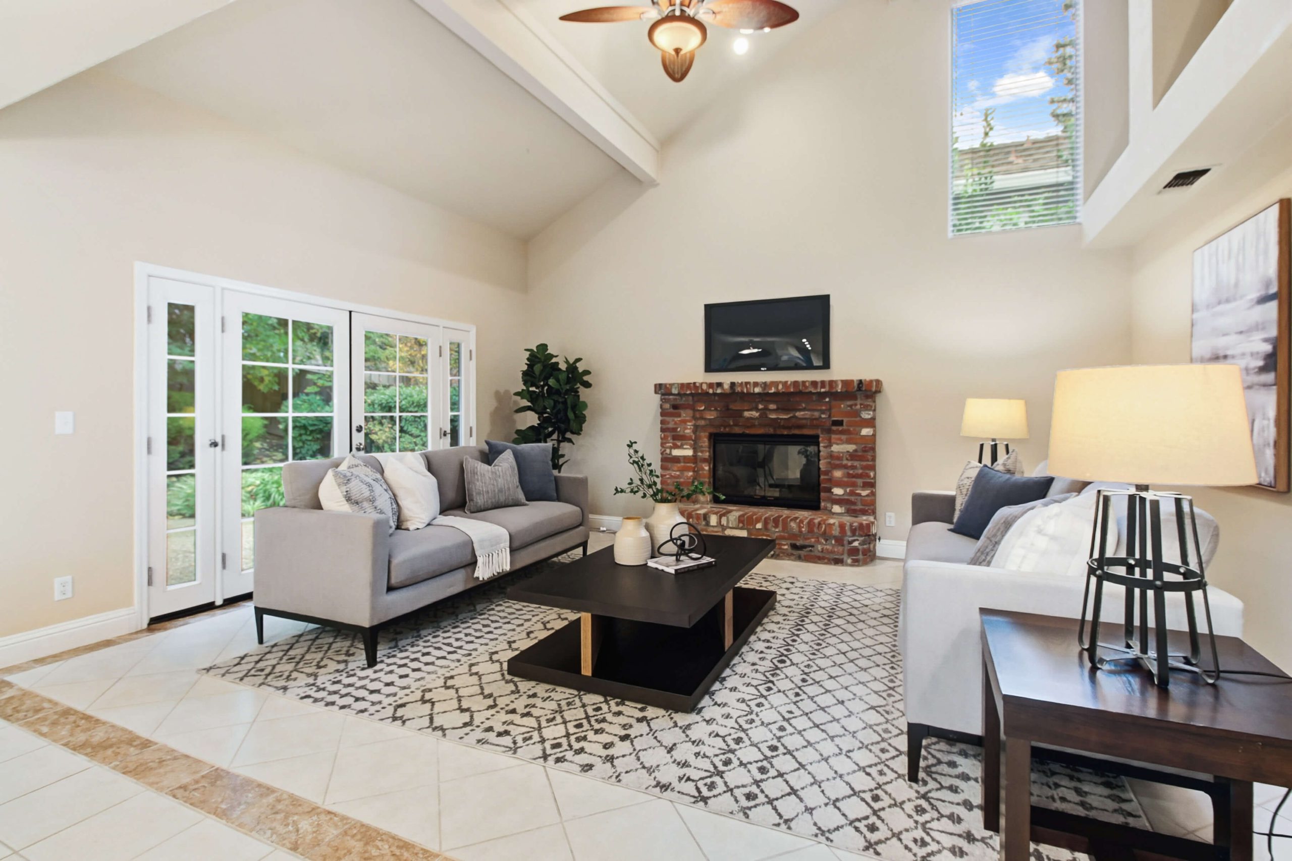 Prestwick Dr, Roseville - Premiere Home Staging & Design