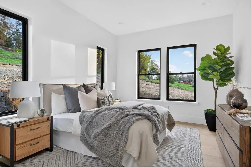 Gilardi Rd, Newcastle - Premiere Home Staging & Design