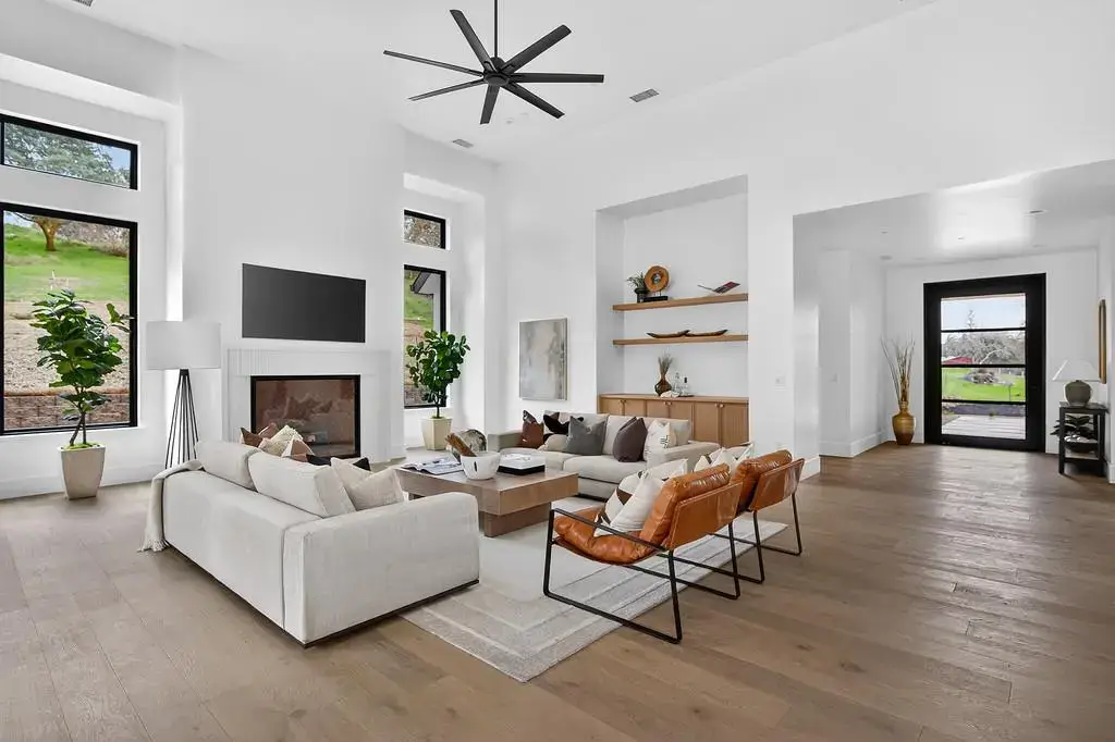 Gilardi Rd, Newcastle - Premiere Home Staging & Design