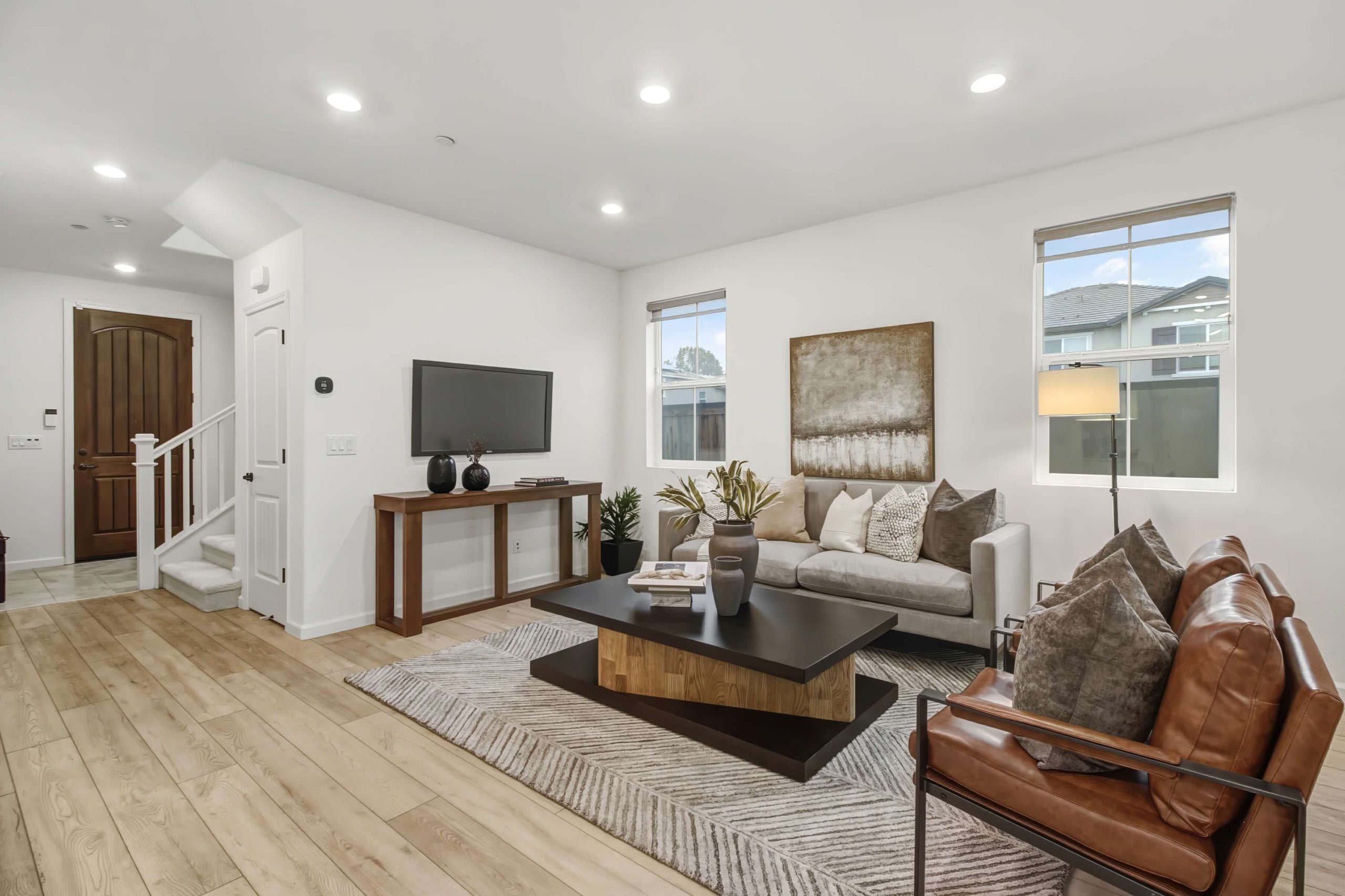 Gray Lodge Loop, Rocklin - Premiere Home Staging & Design