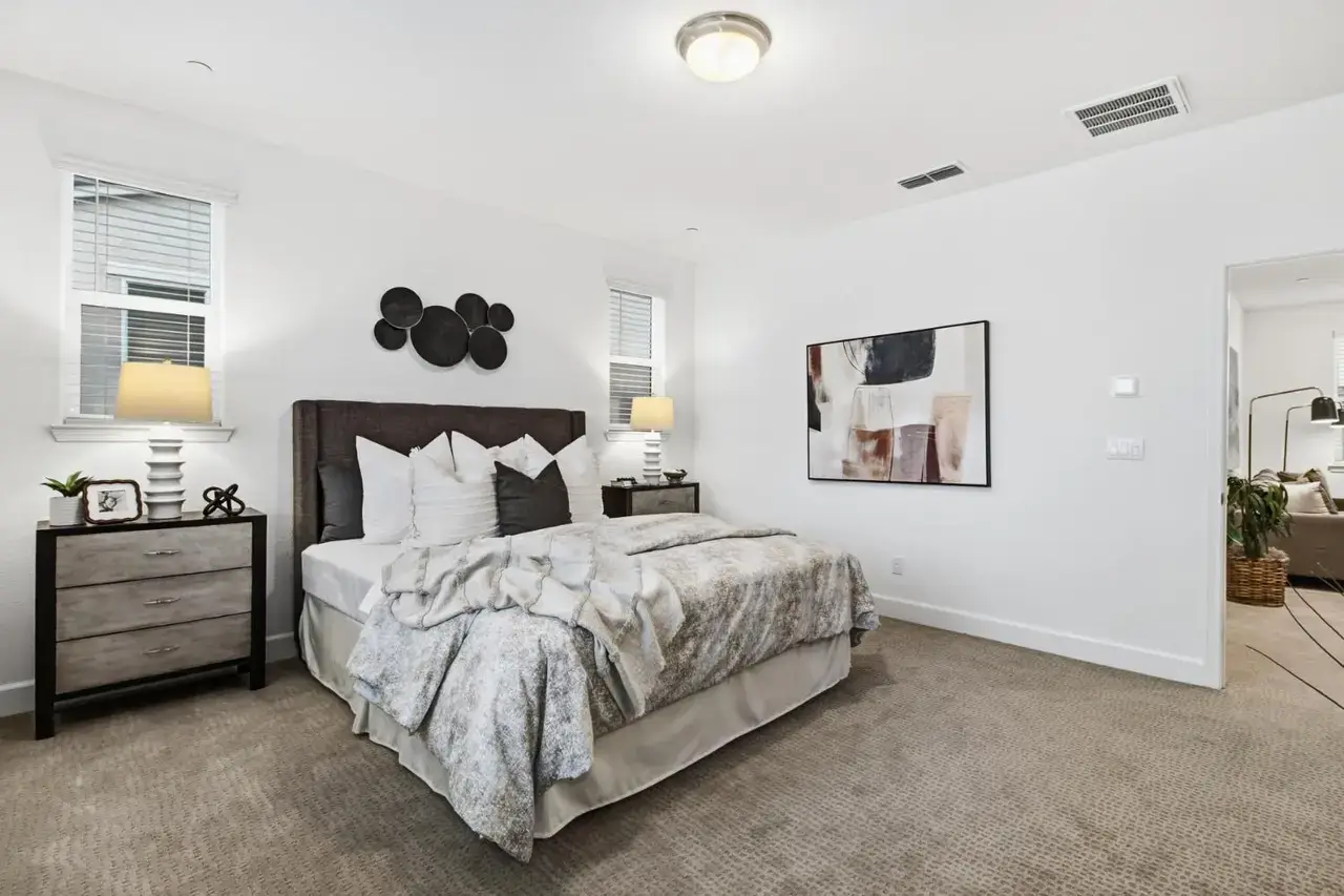 Lake Range Way, Roseville - Premiere Home Staging & Design