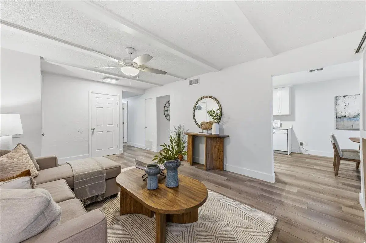 S Whitney Blvd, Rocklin - Premiere Home Staging & Design