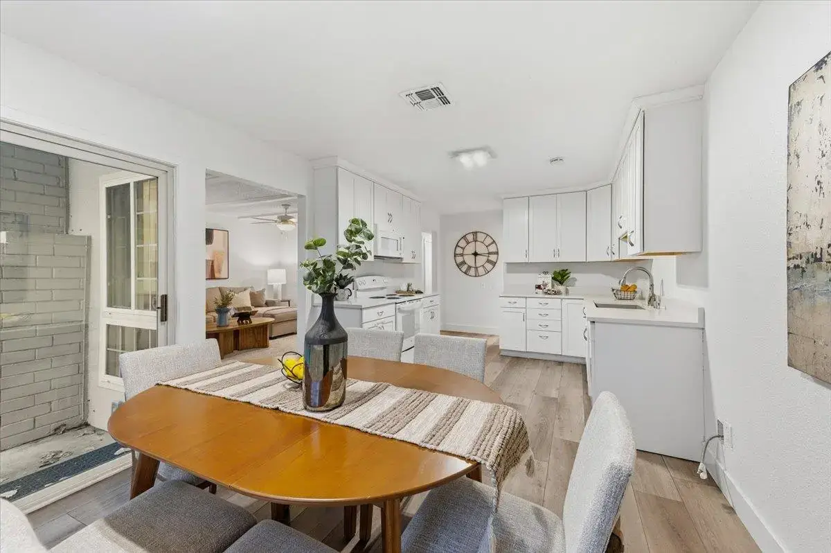 S Whitney Blvd, Rocklin - Premiere Home Staging & Design