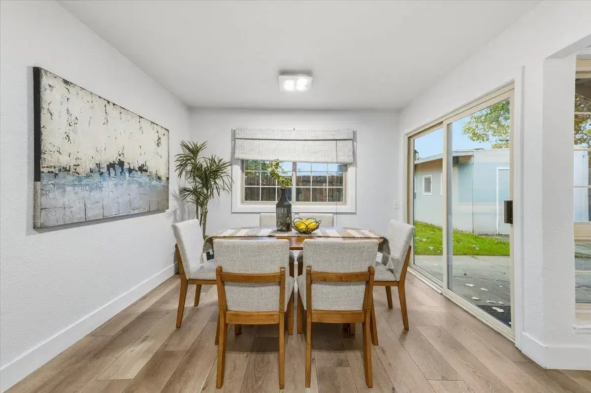 S Whitney Blvd, Rocklin - Premiere Home Staging & Design