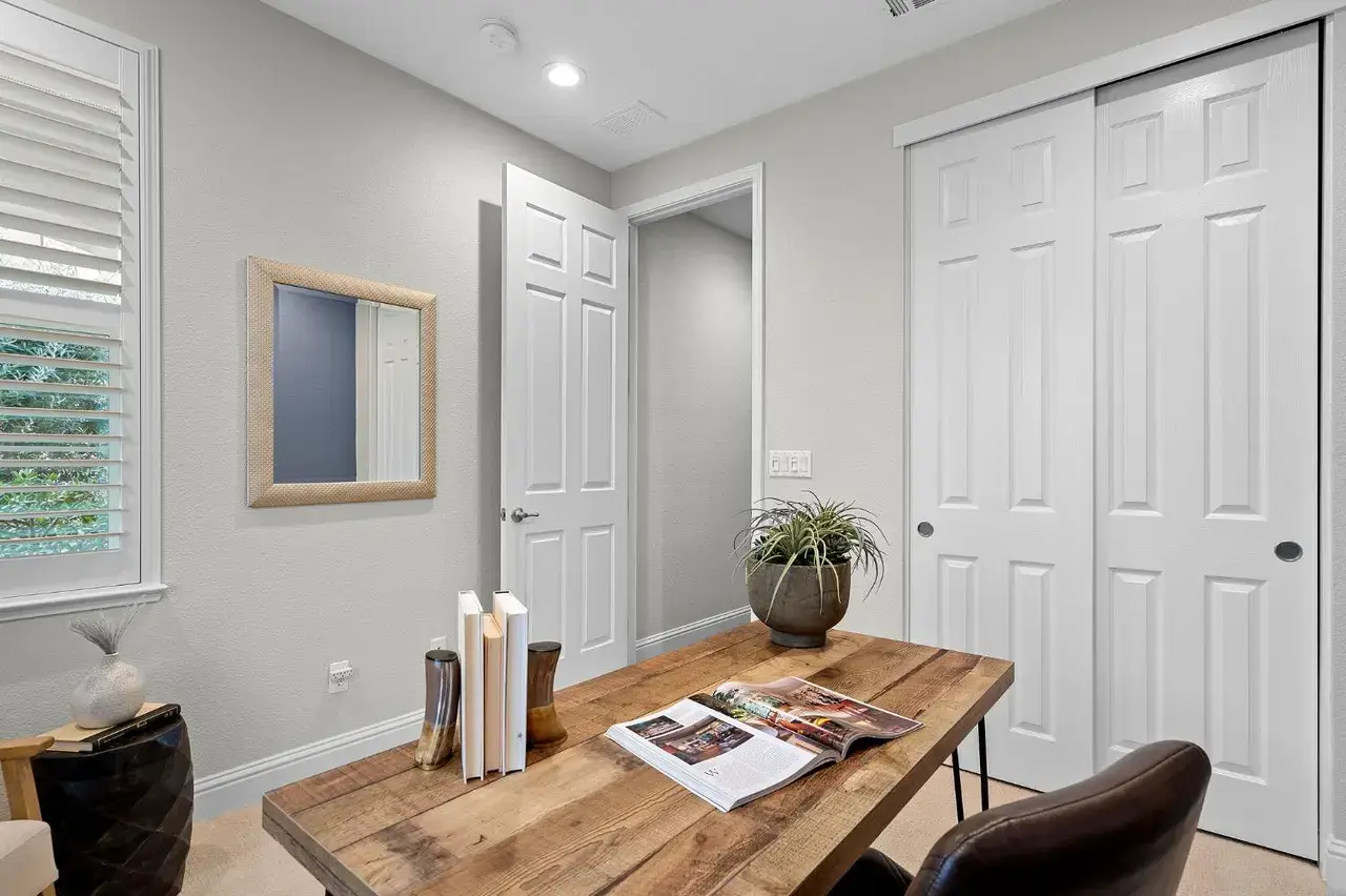 Vittorio Dr, Roseville - Premiere Home Staging & Design