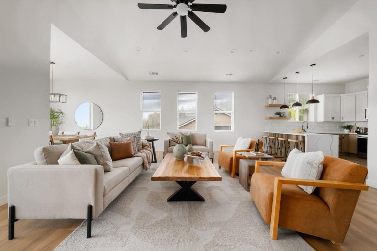 Swenson Ct, Auburn - Premiere Home Staging & Design