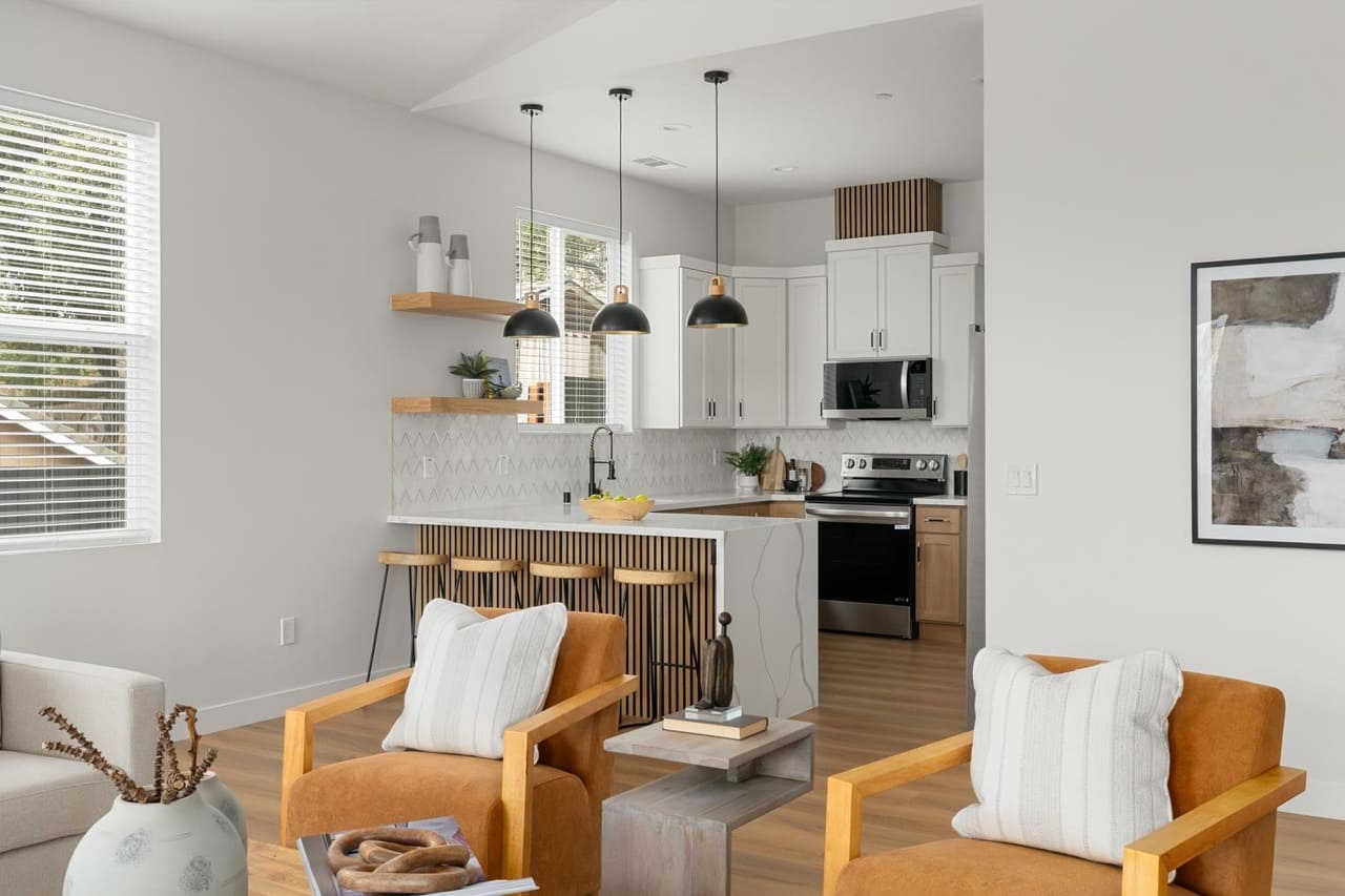 Swenson Ct, Auburn - Premiere Home Staging & Design