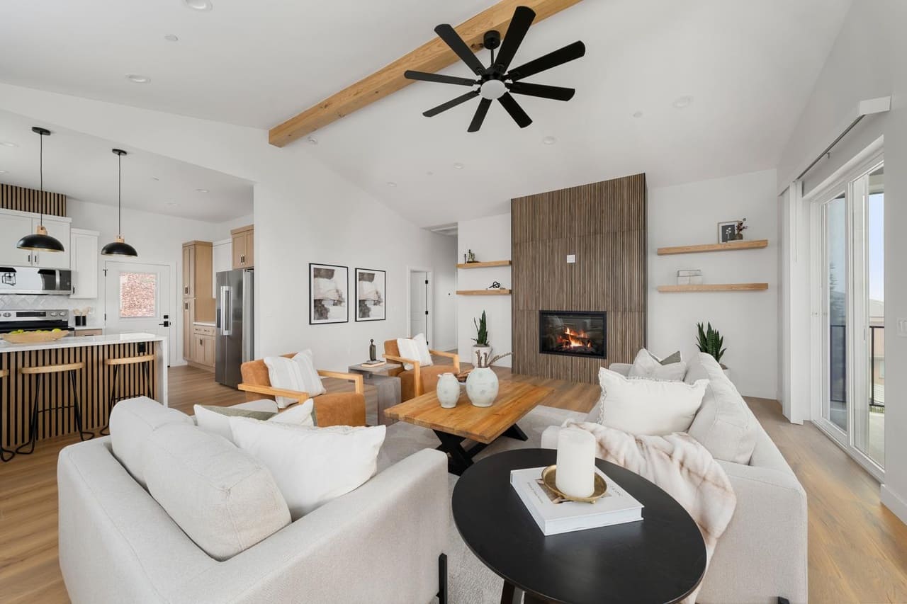 Swenson Ct, Auburn - Premiere Home Staging & Design